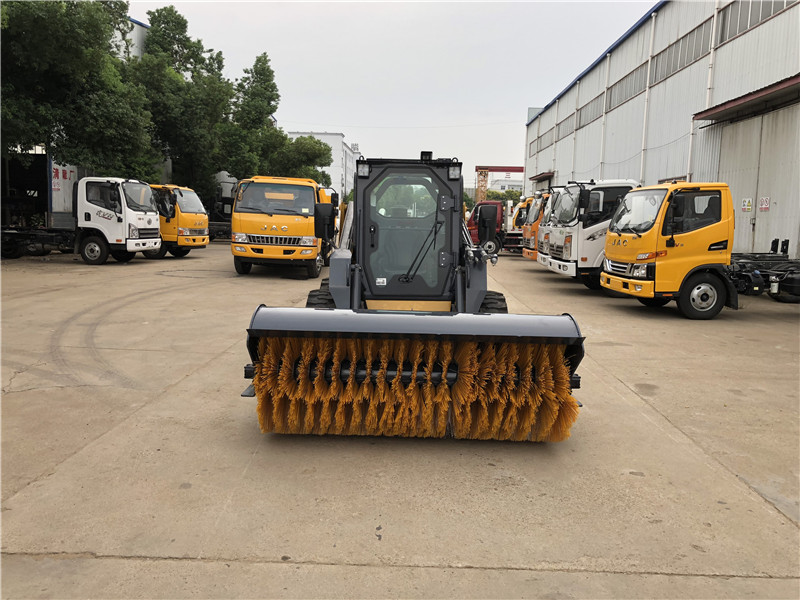 ���ƻ�ǰ�ó�ѩ�豸